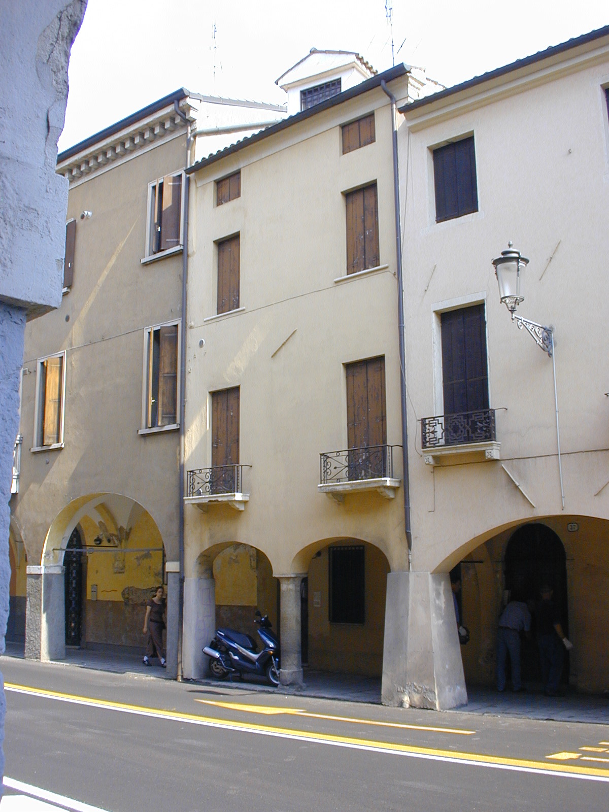 Fabbricato in Via Belzoni, 37