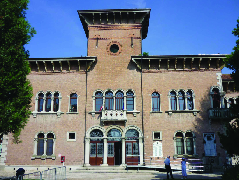 Edificio scolastico Carducci