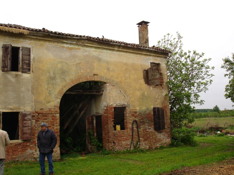 Immobile rurale in via Moiacche