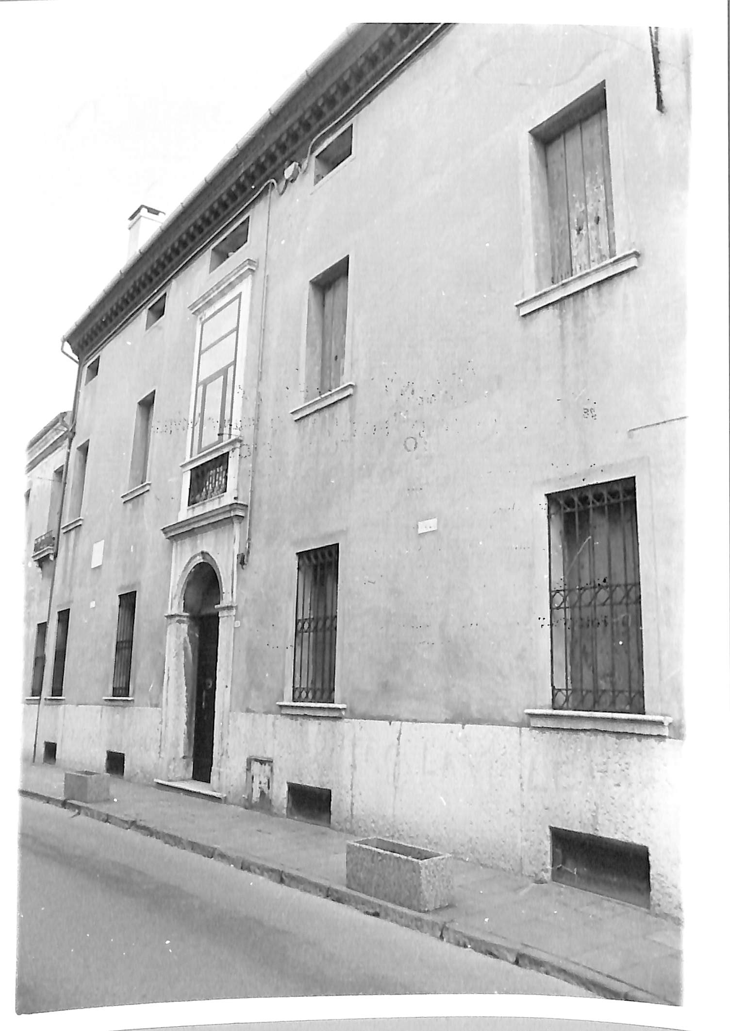 Casa Osti ora Tintore-Sacchetto