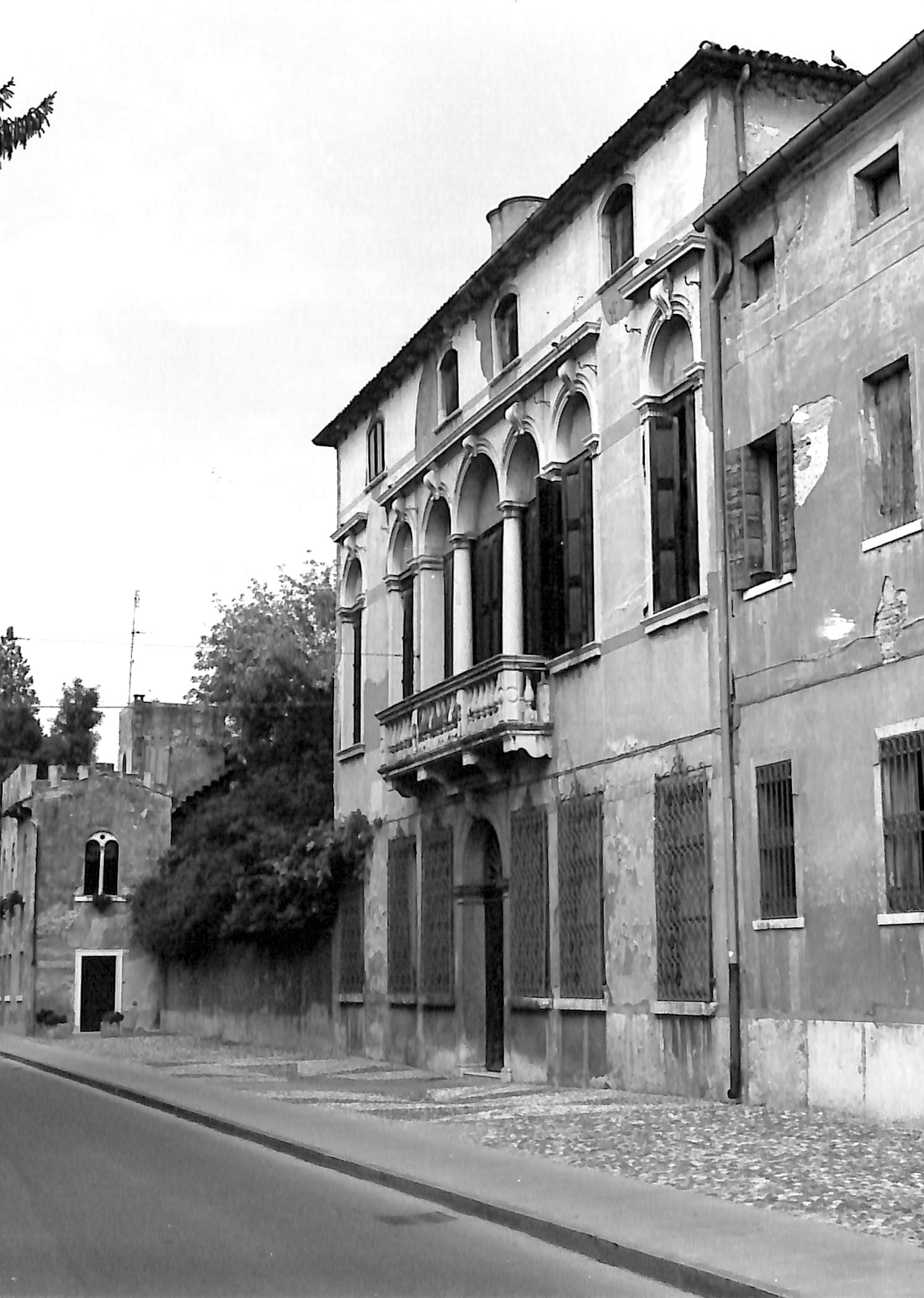 Cà Dolfin-Marchiori