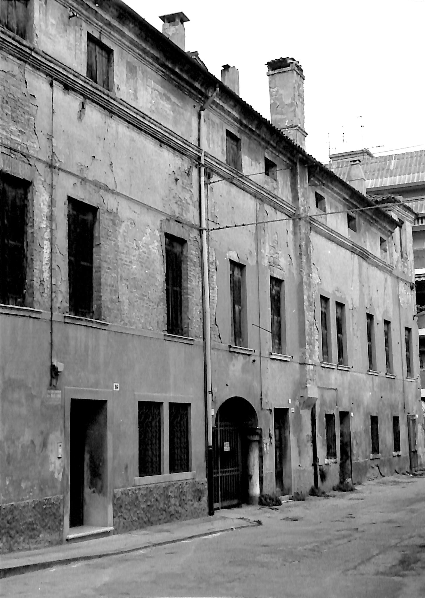 Casa Rosetta Ferrari