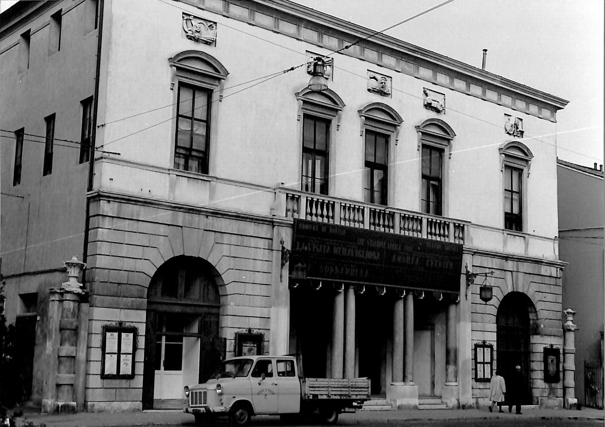 Teatro sociale