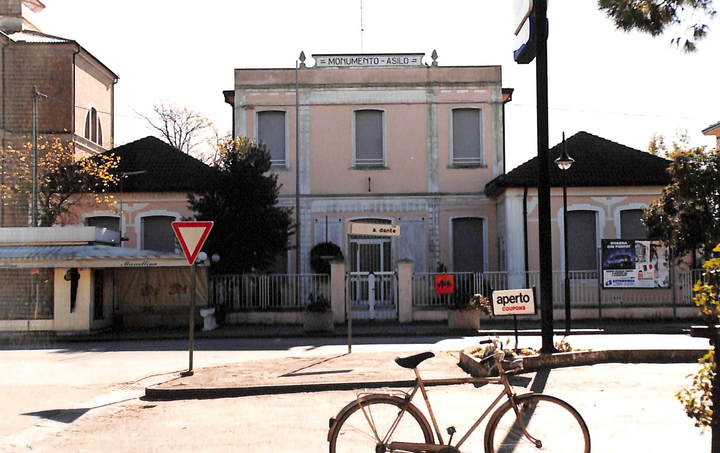 Scuola materna Monumento Asilo ai Caduti di Taglio di Po