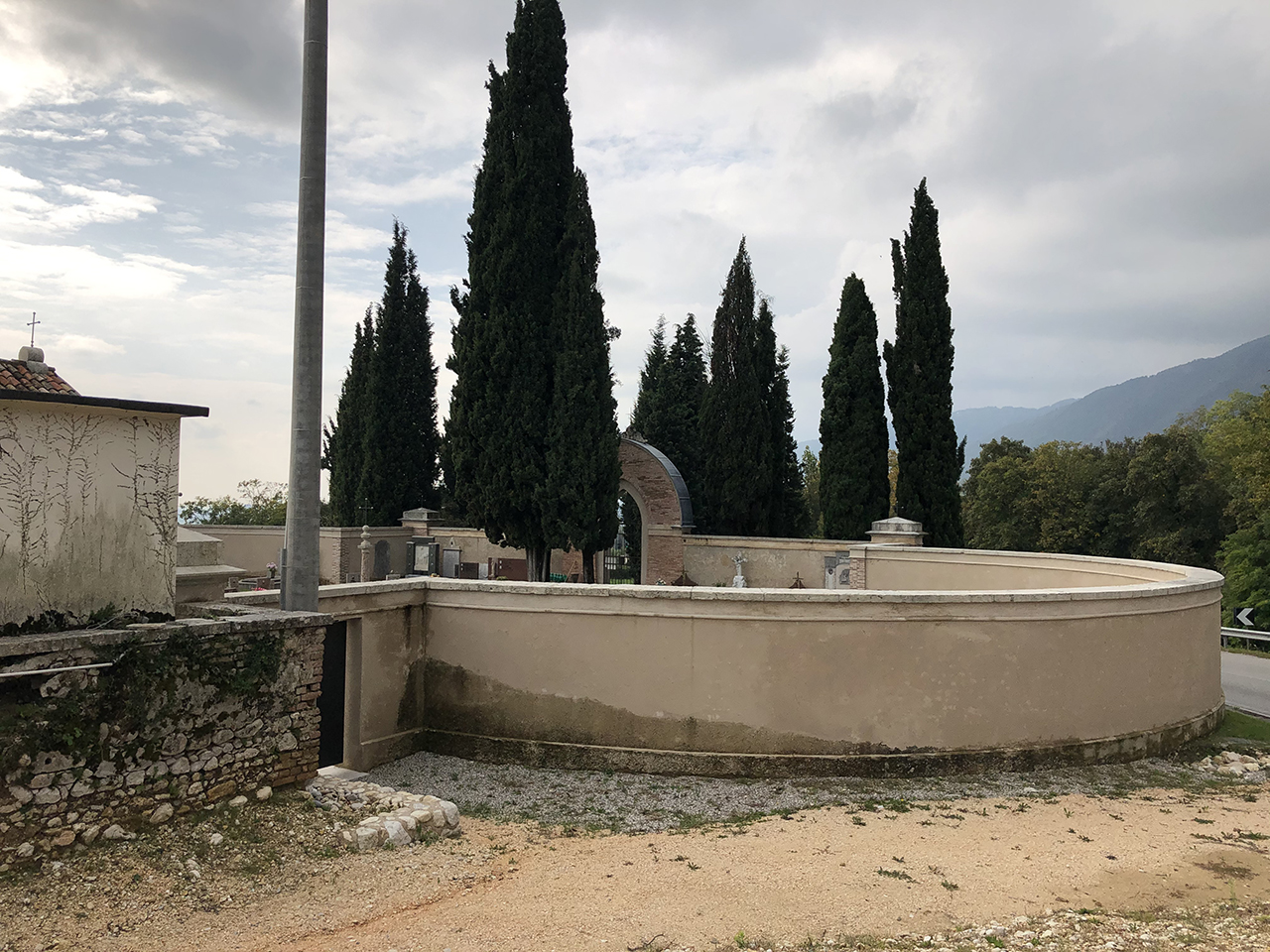 Area cimiteriale militare