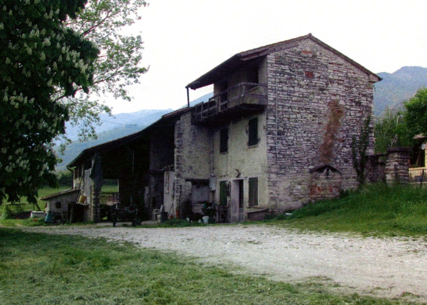 Edifici Rurali in Via Maserada