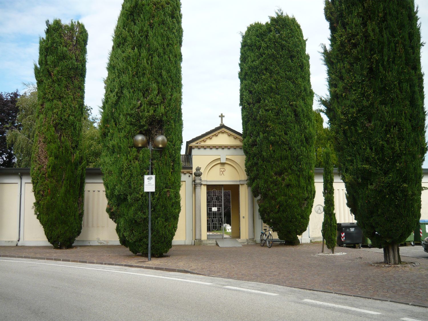 Cimitero capoluogo