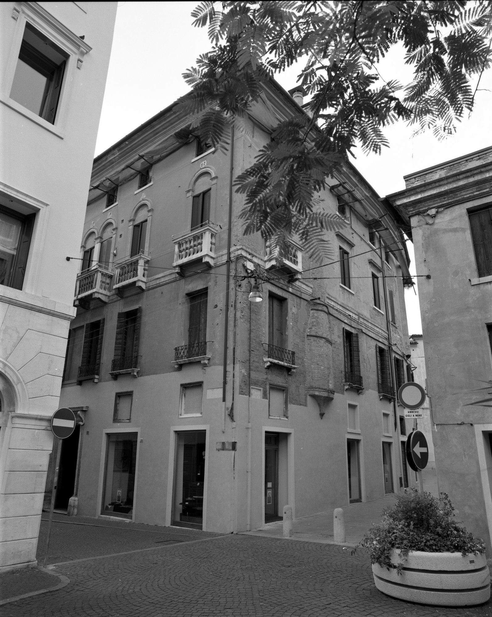 Casa in Via Canoniche
