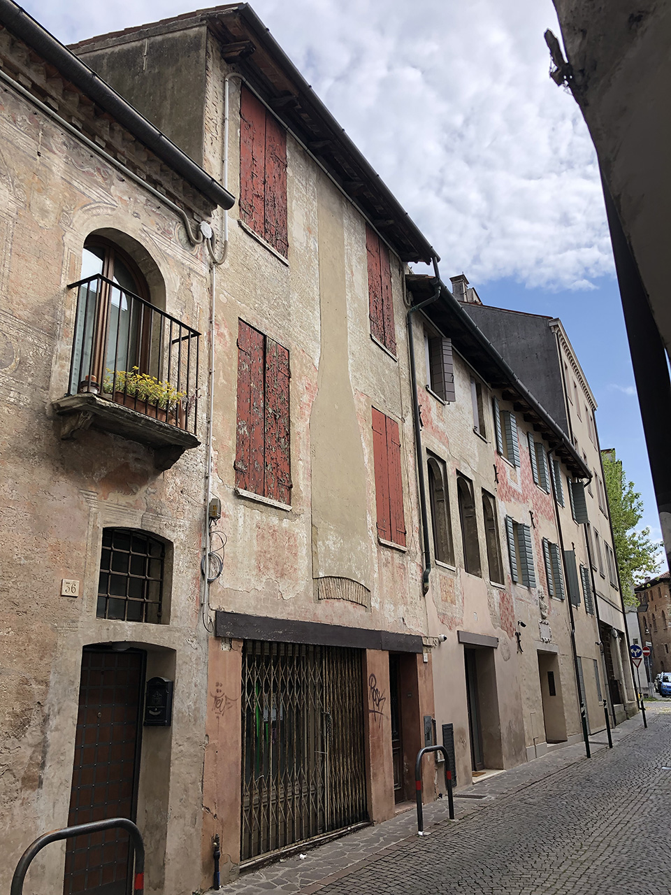 Casa in Via Castelmenardo