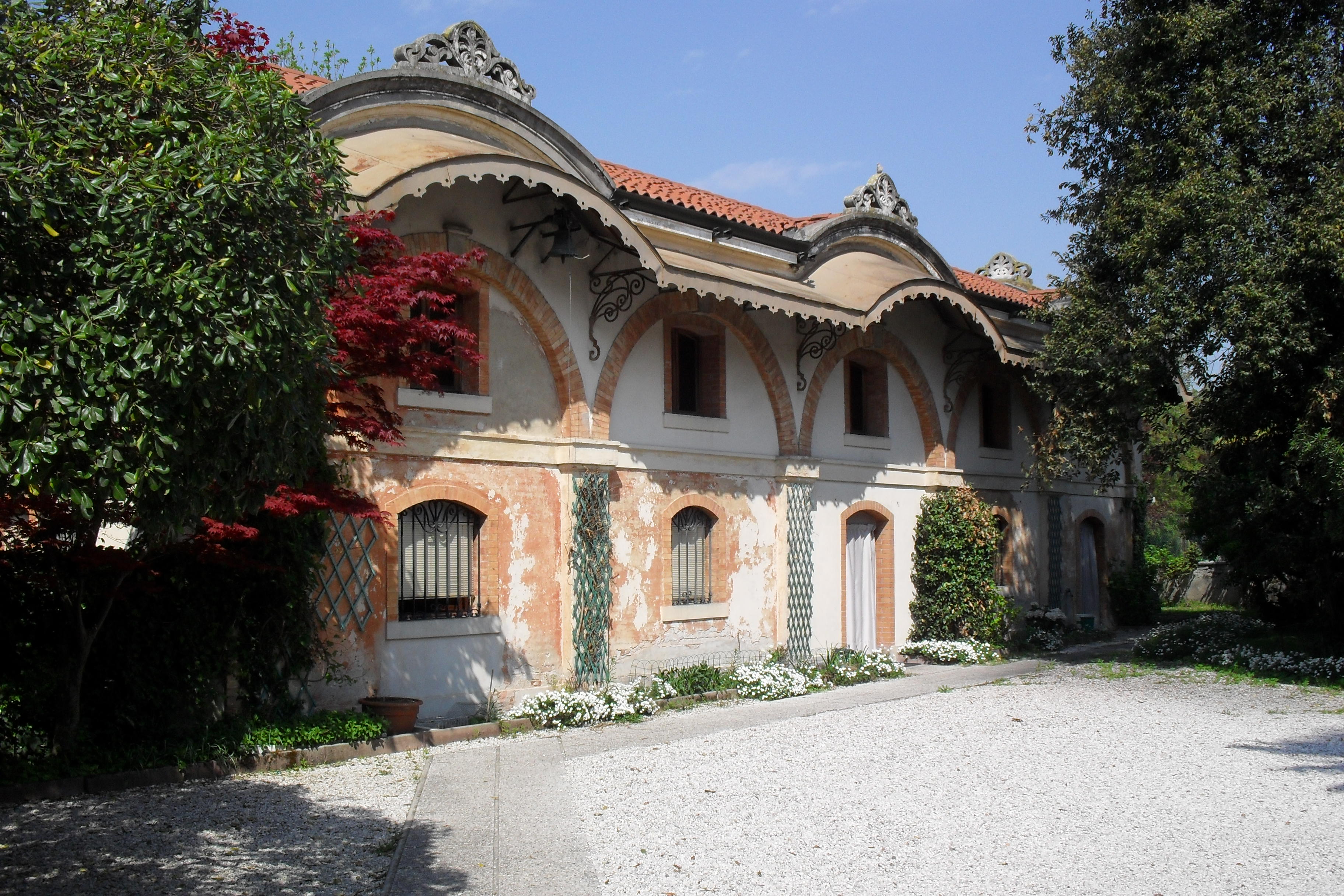Complesso di Villa Carisi