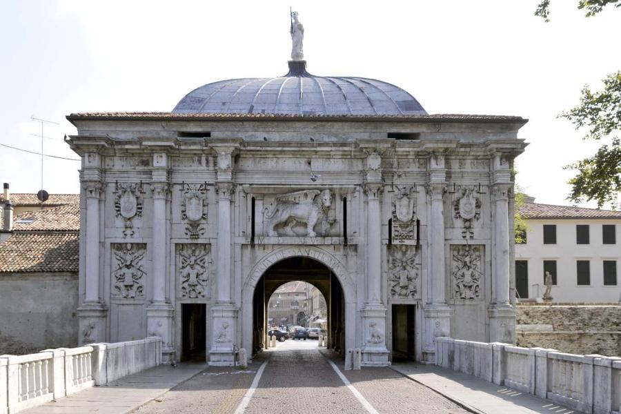 Ex Casello daziario di Porta San Tommaso