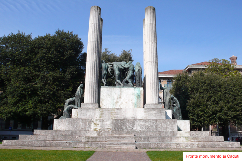 Monumento ai Caduti di Piazza della Vittoria