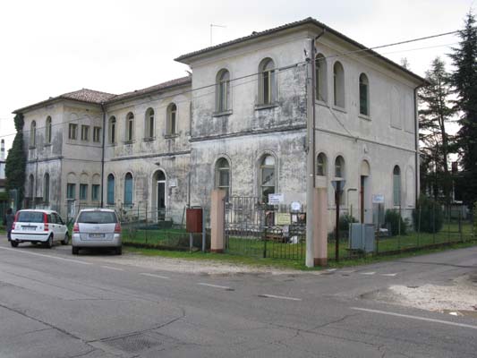 ex scuola elementare G. Cantù