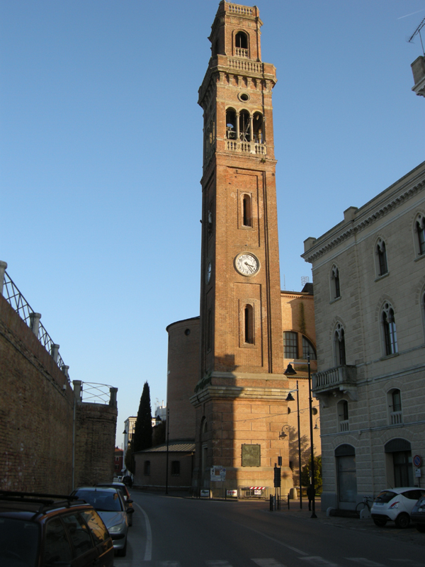 Campanile della Chiesa di San Mauro Martire