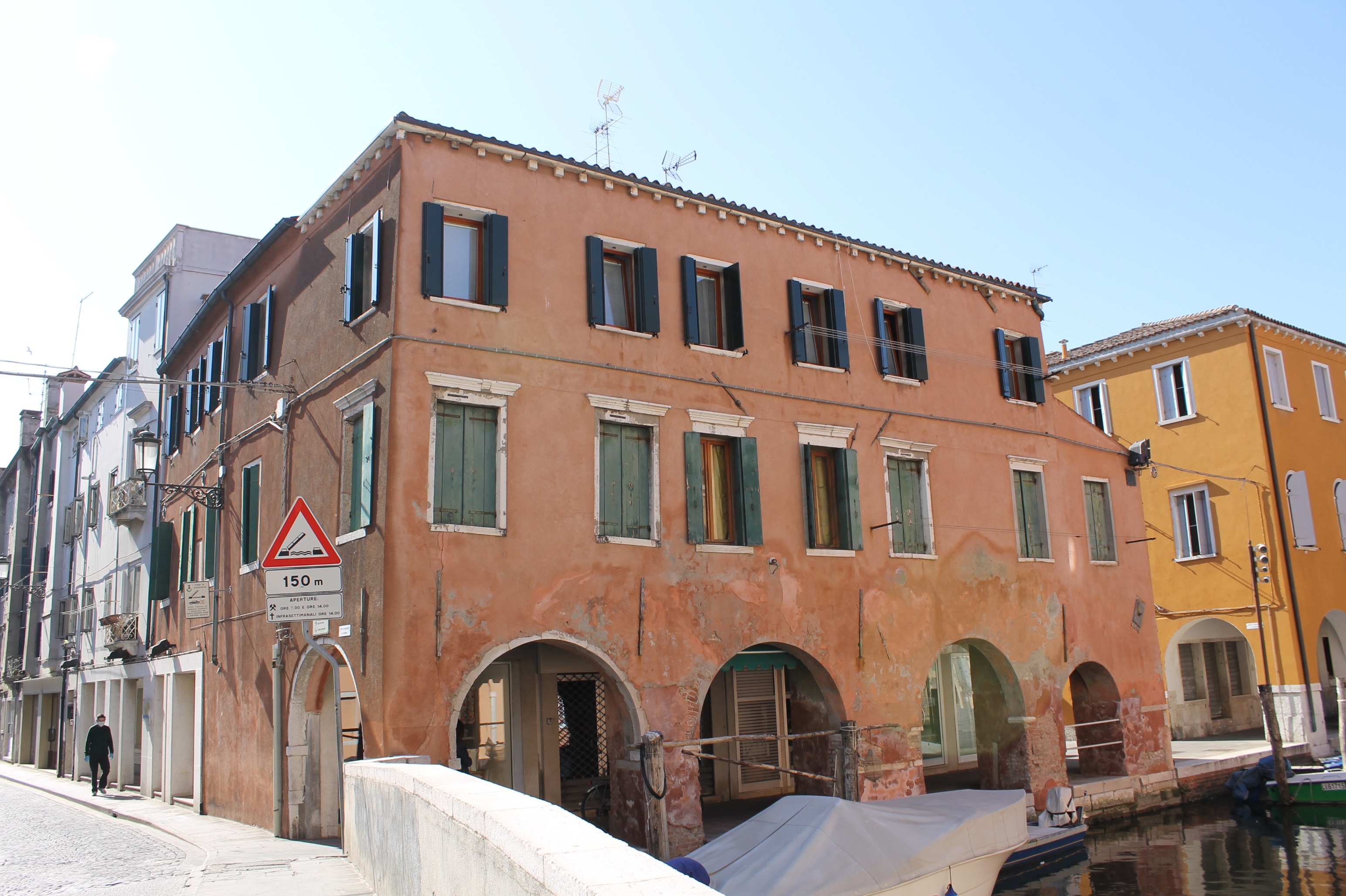 [Casa in Fondamenta Riva Vena, 1140, 1141, 1142, 1143]