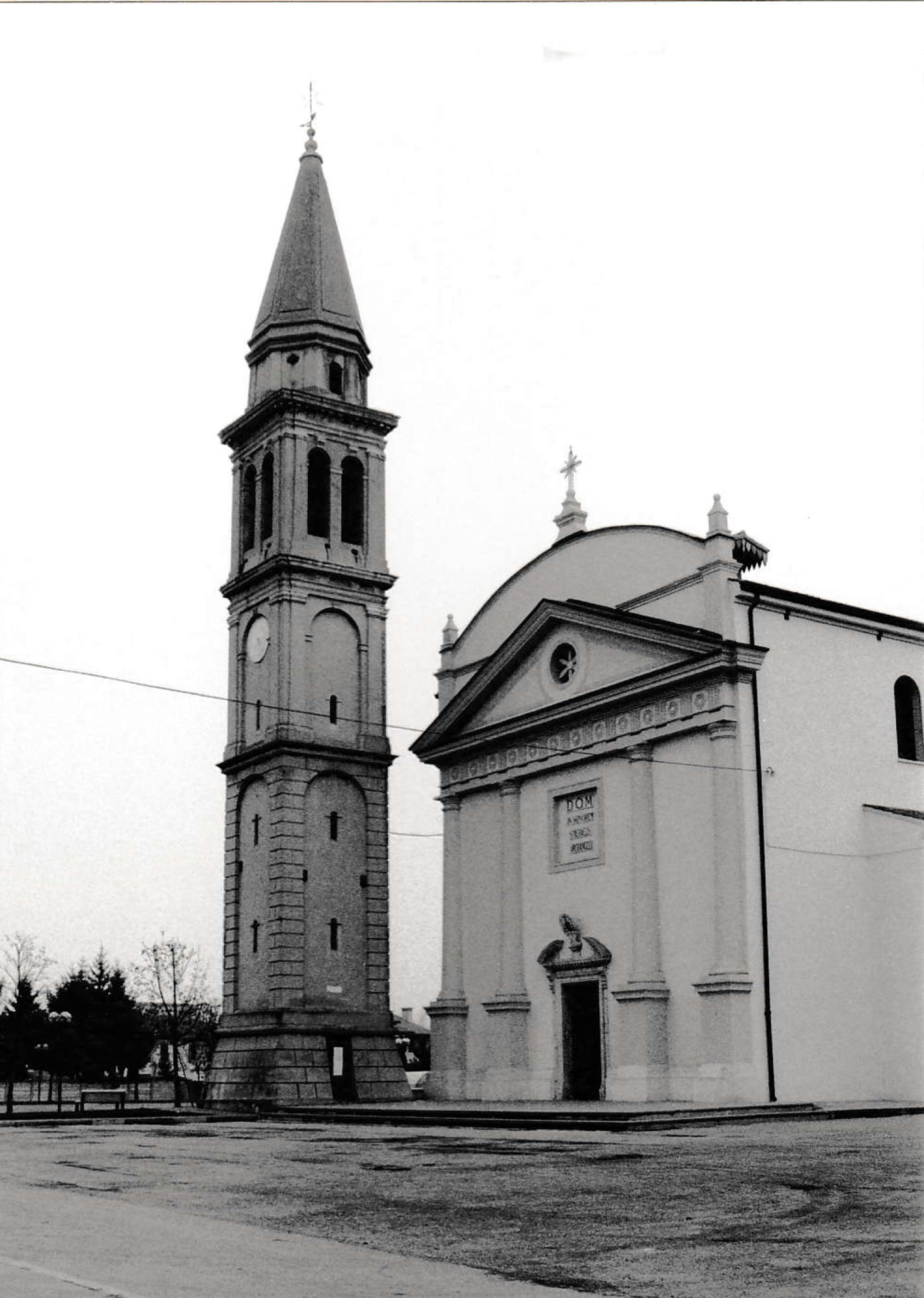 Campanile della chiesa di San Michele