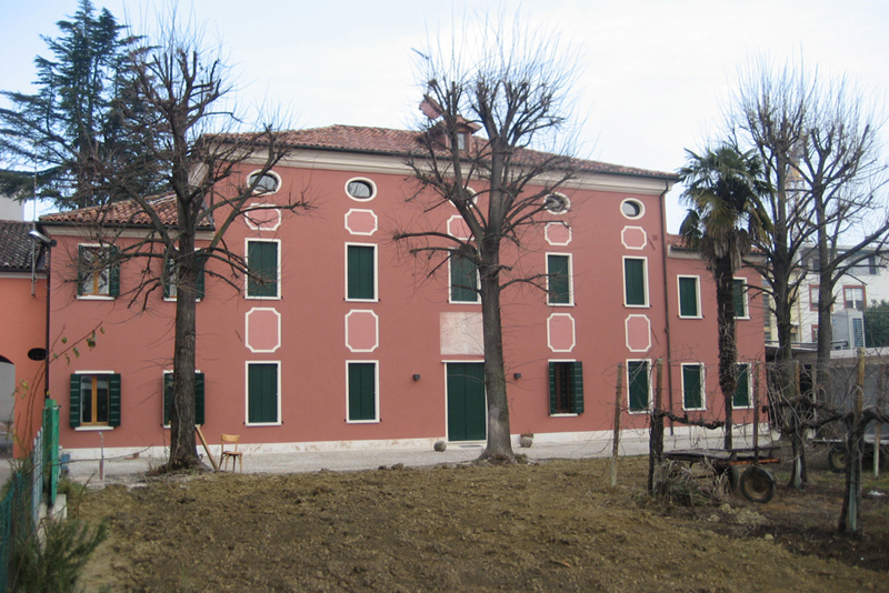 Casa Canonica
