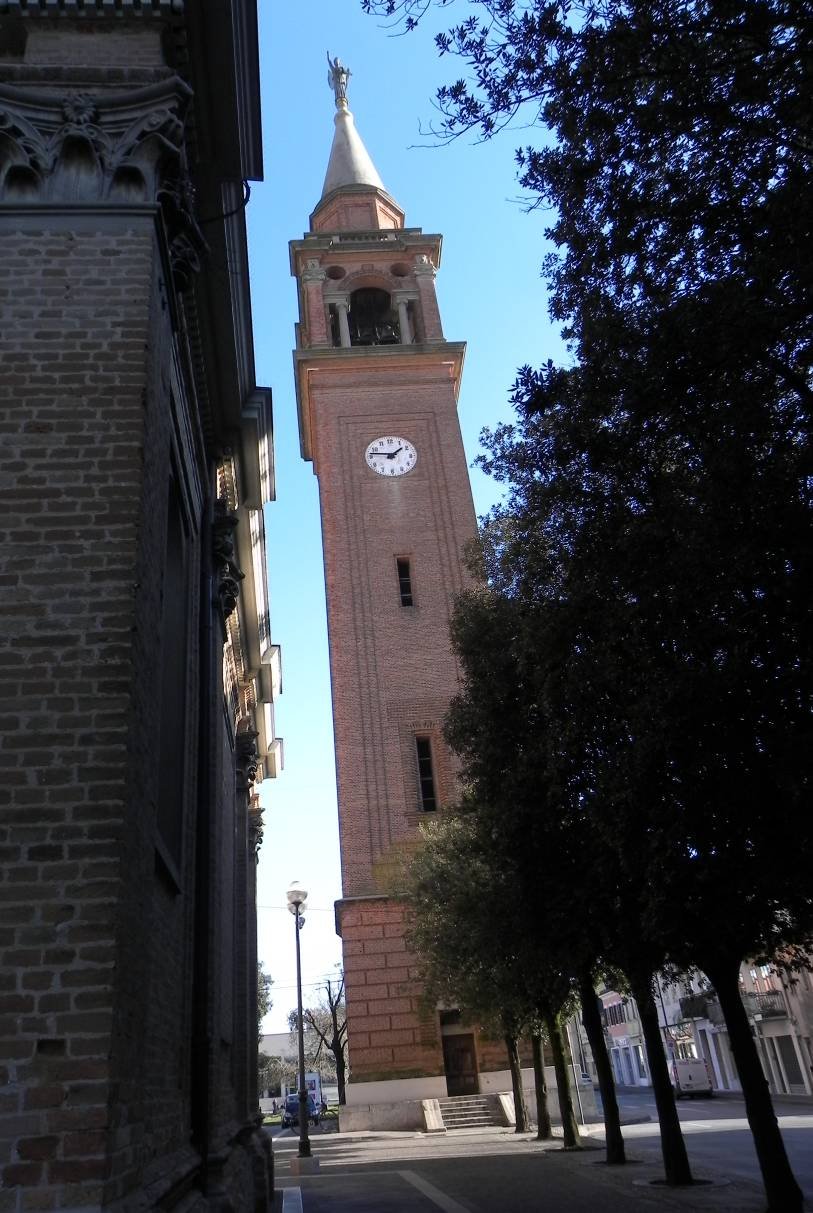 Campanile della Chiesa di Santa Maria delle Grazie