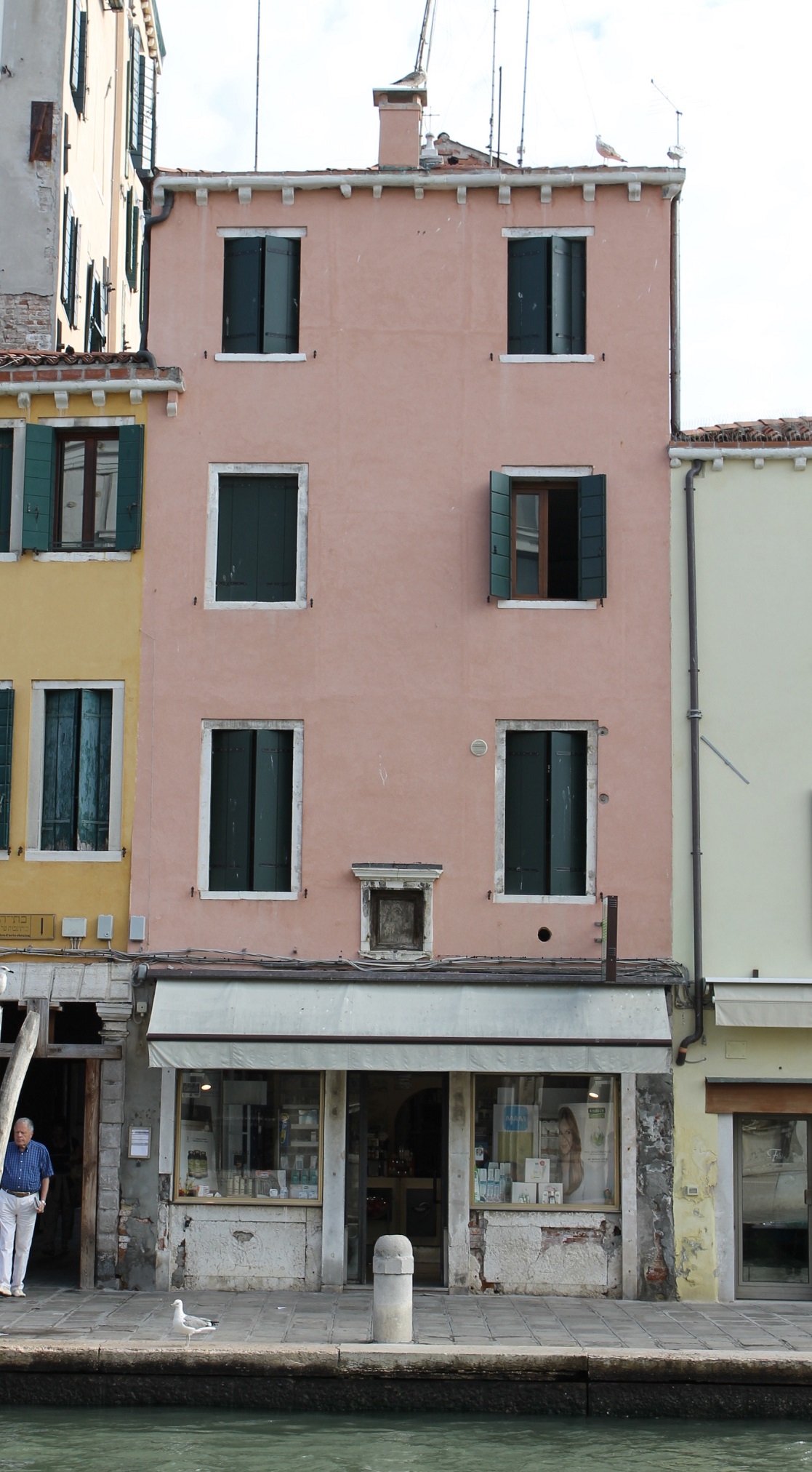 Farmacia alle due Sirene