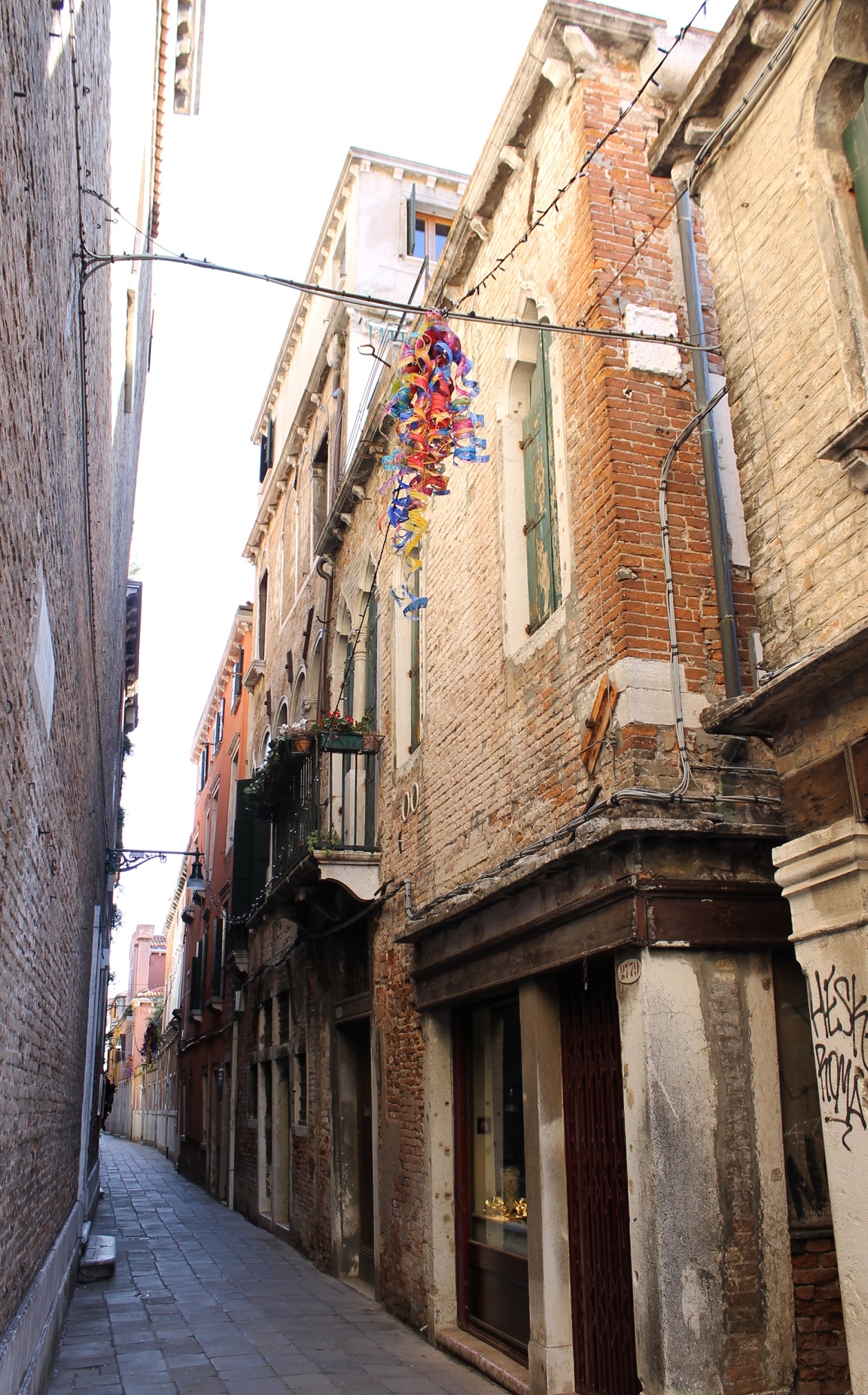 [Casa in Dorsoduro, 2779, 2780, 2781, 2782/ Calle del Tragheto]
