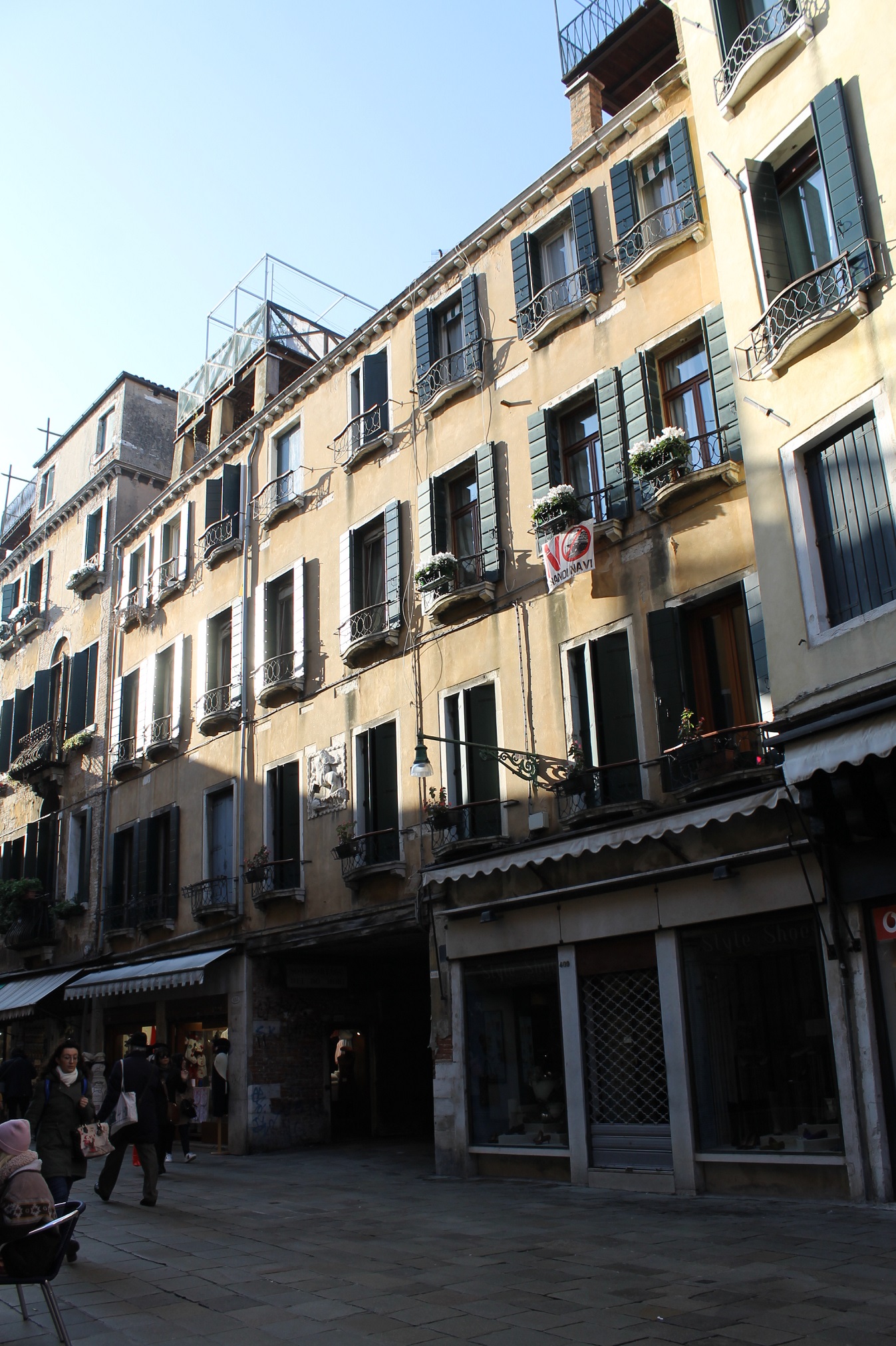 [Casa in San Polo, 409-416, 423, 424/ Ruga vecchia san Giovanni]