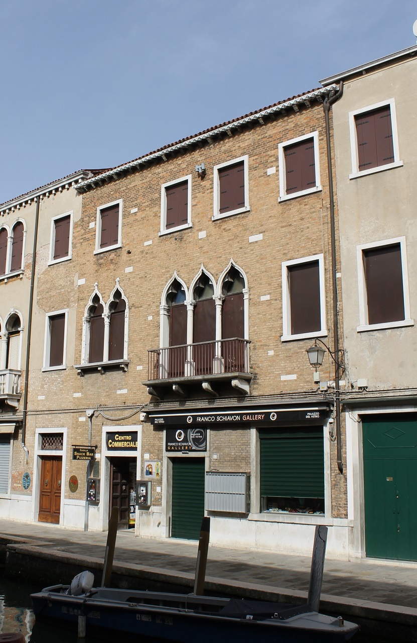 [Casa in linea in Fondamenta dei Vetrai, 12, 13, 14, 15]