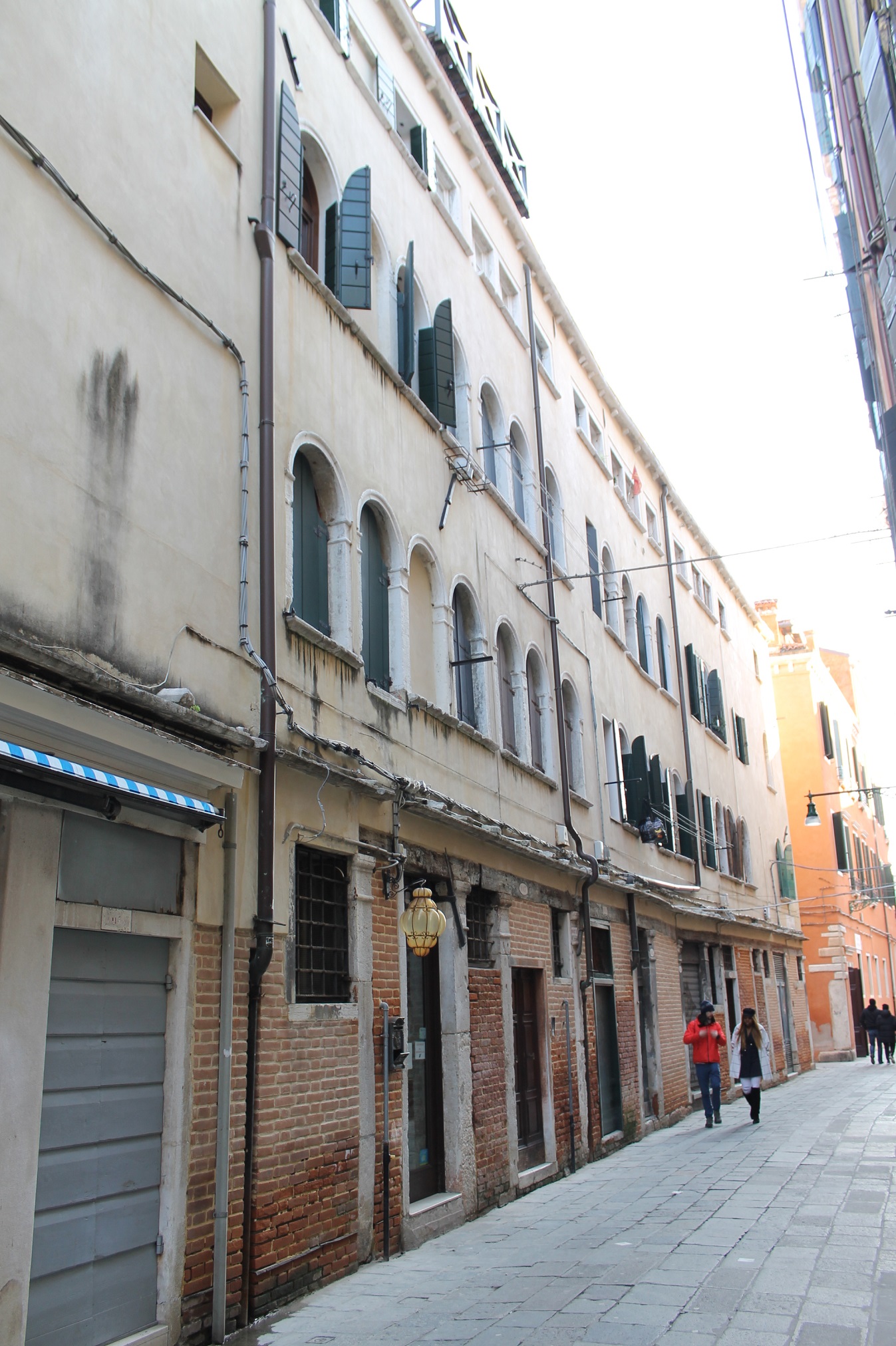 [Casa in linea in San Polo, 1008-1021/ Calle del Stivaleto]