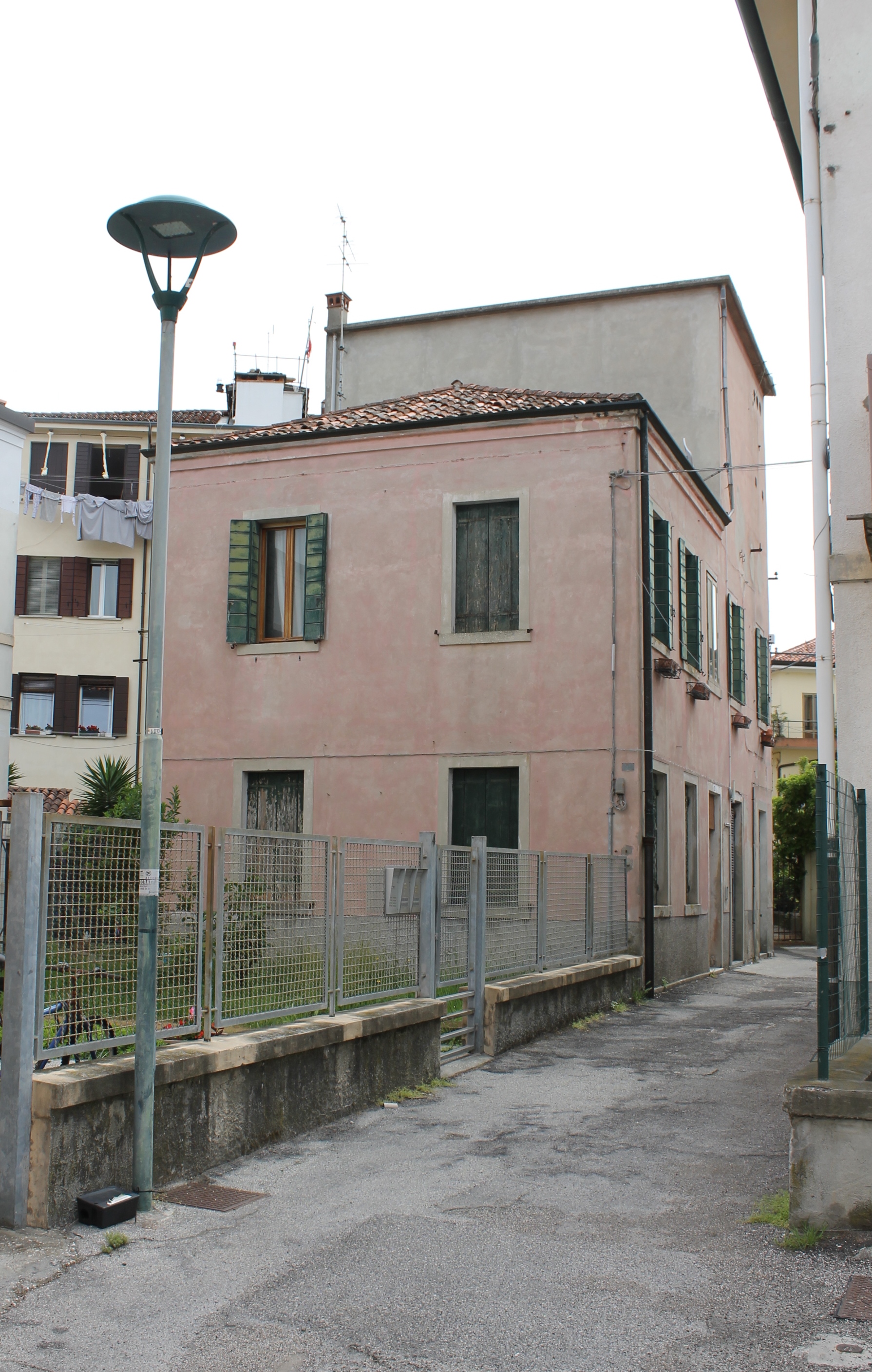 [Casa plurifamiliare in Via Jacopo da Riva, 2B]