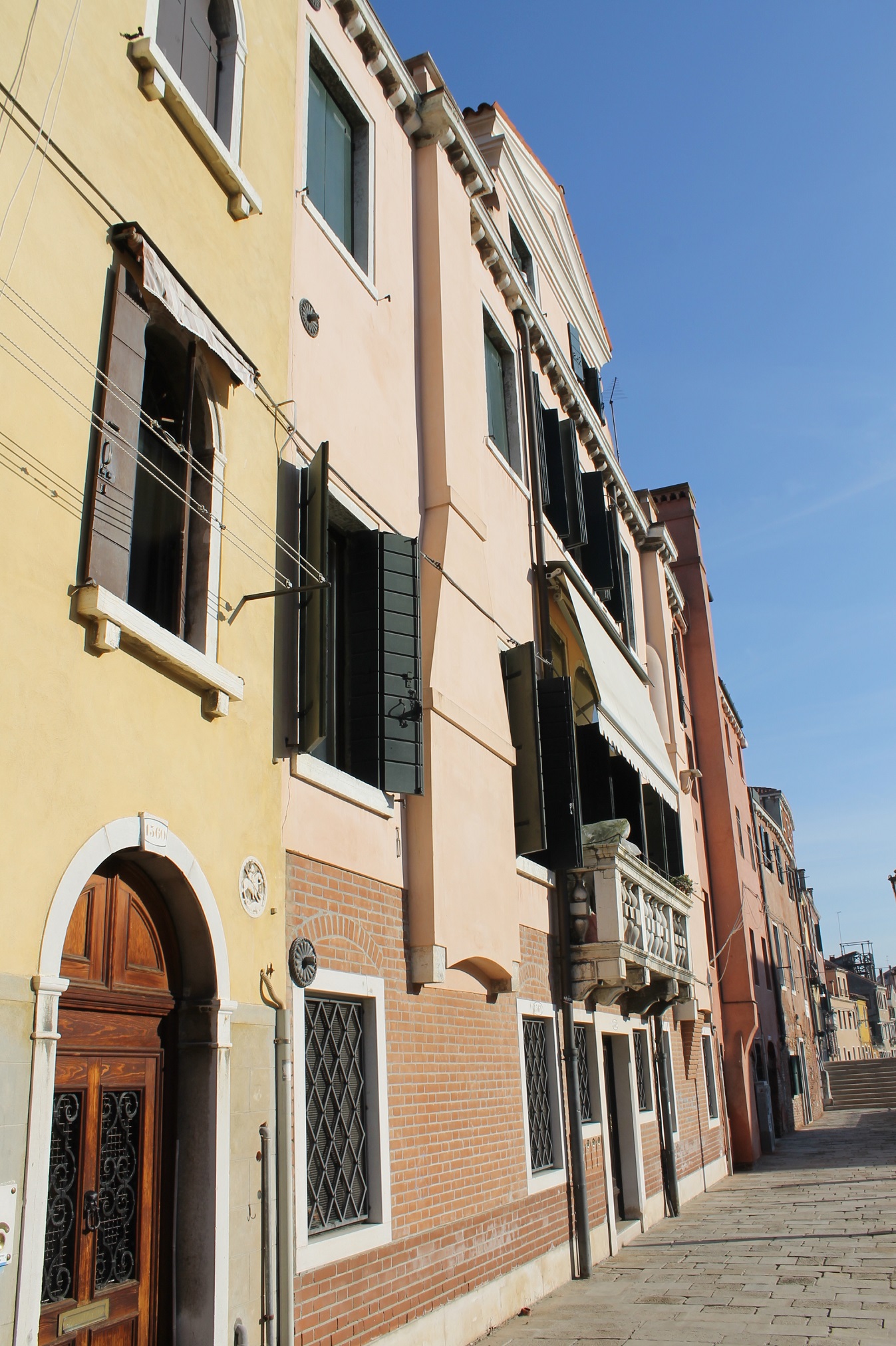 [Palazzo in Dorsoduro, 1361-1362A/ Fondamenta Ognissanti]