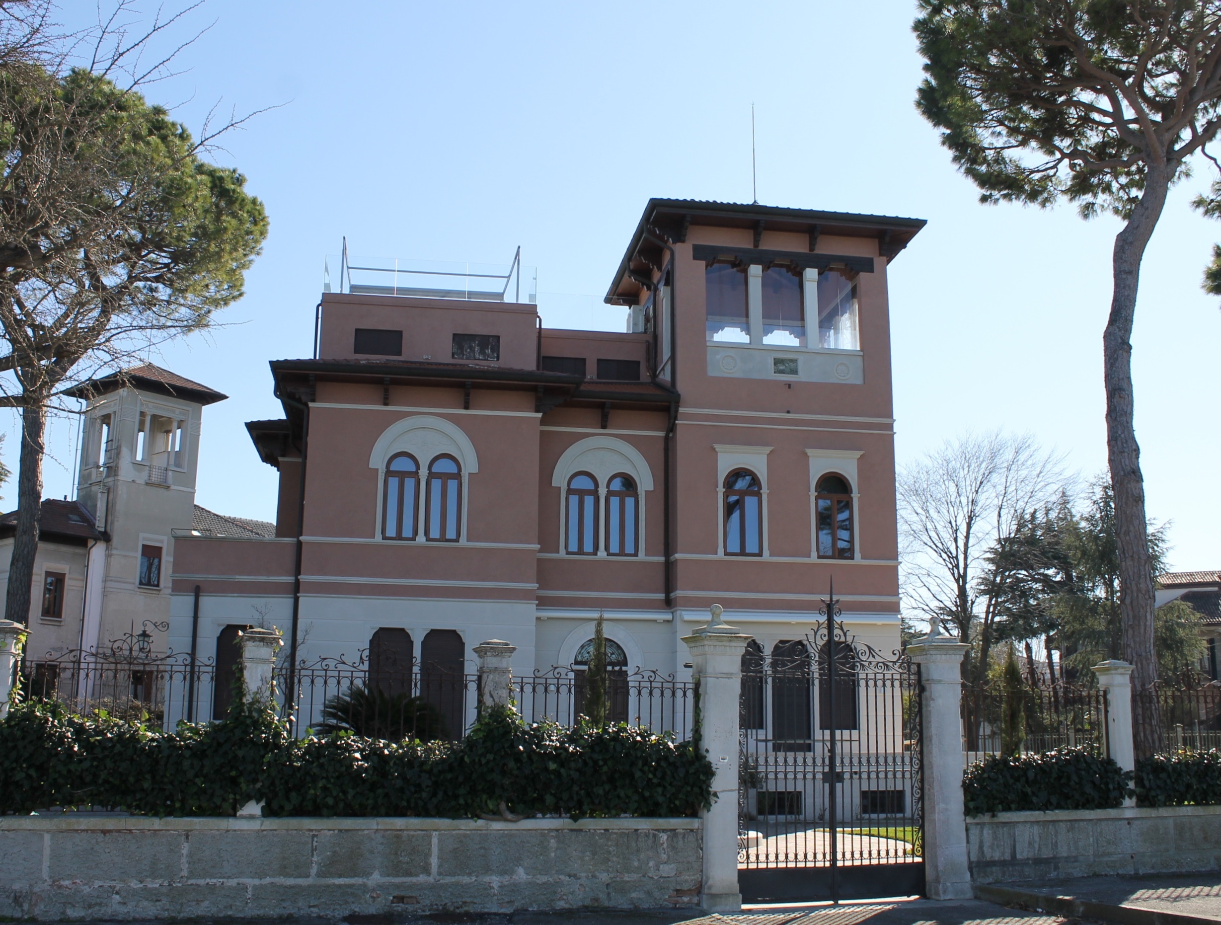 [Villa in Via Domenico Selvo, 5]