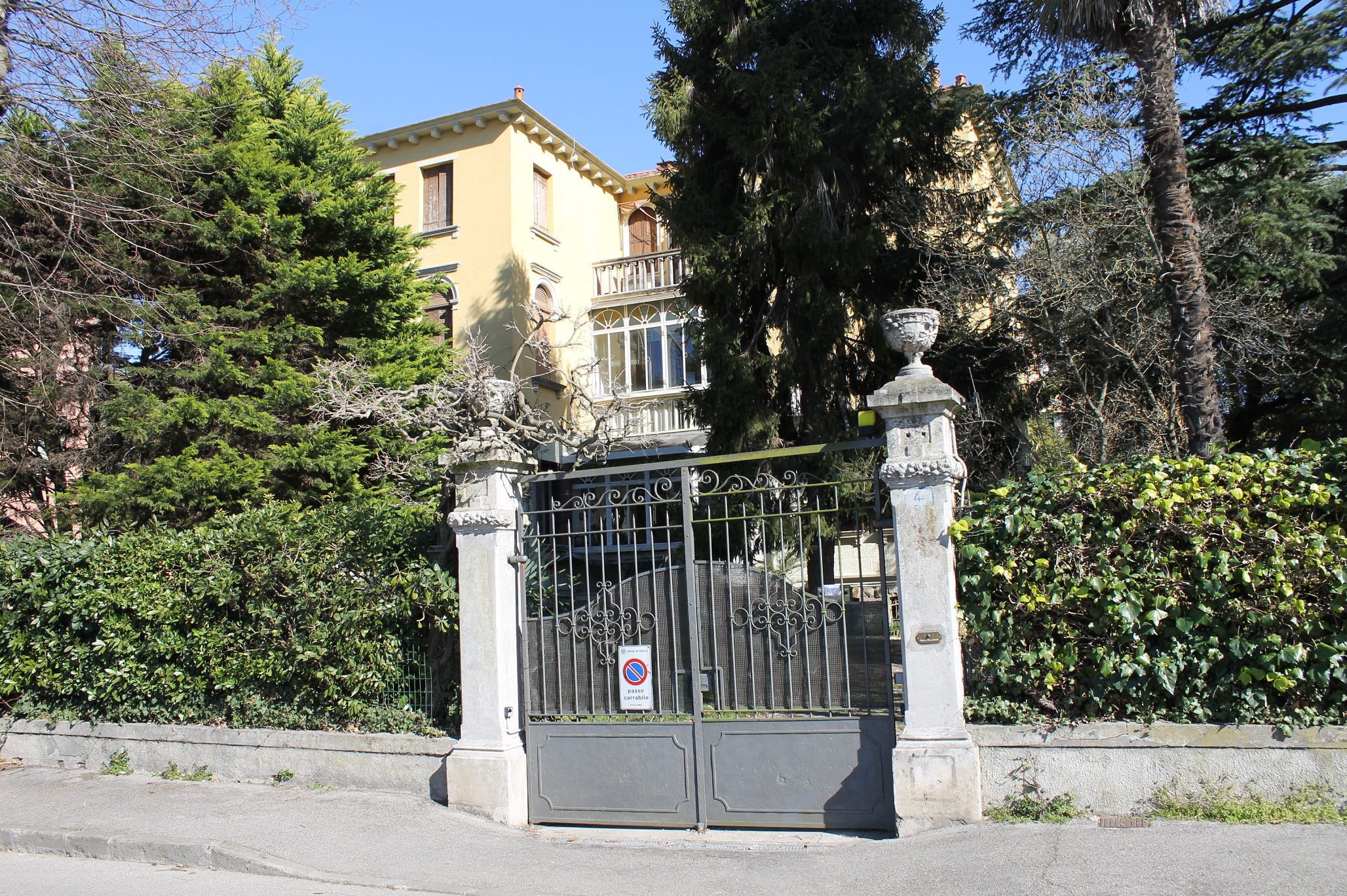 [Villa in Via Vitale Falier, 4, 4A]