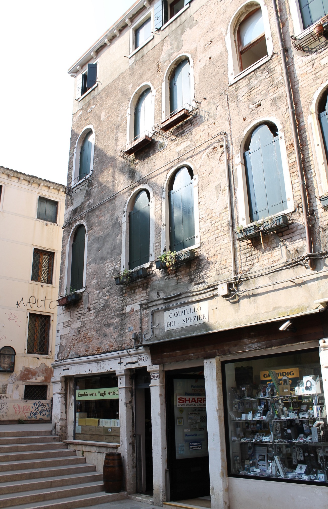 bottega