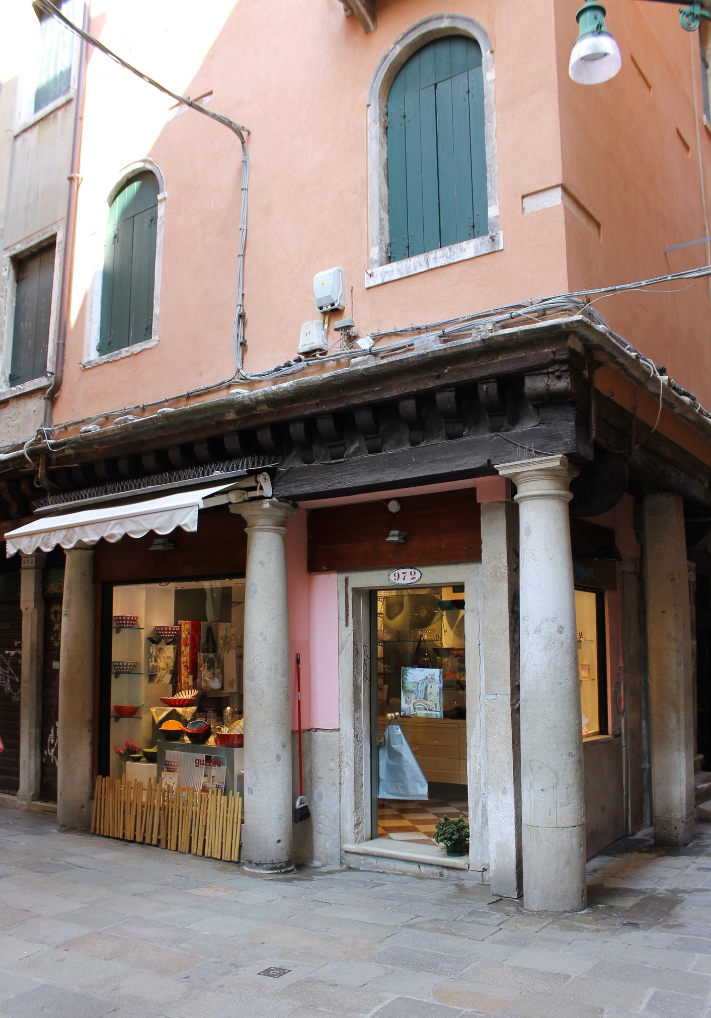 bottega