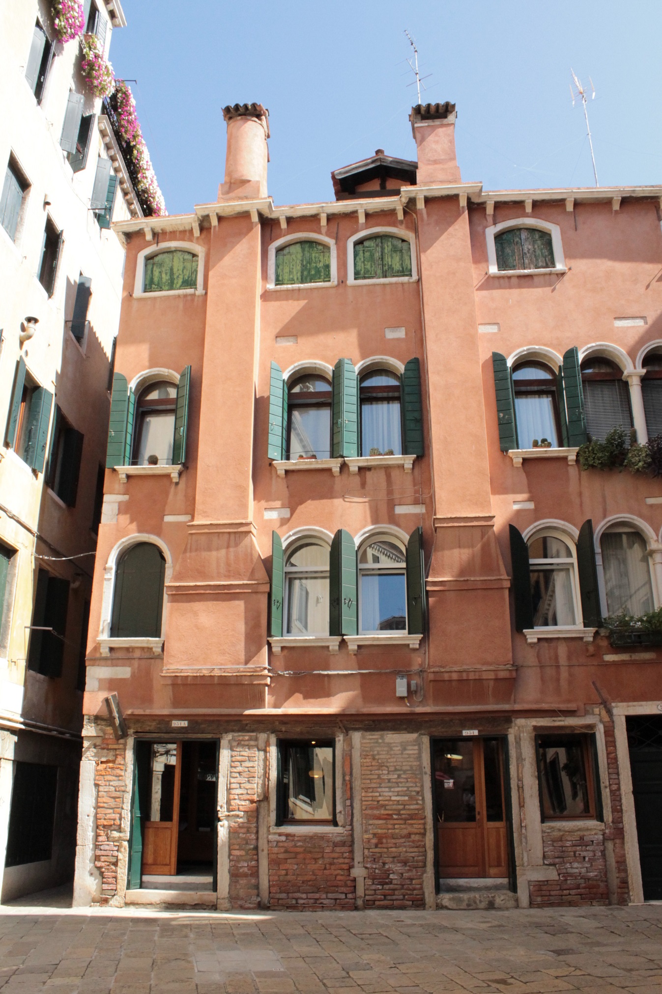 bottega