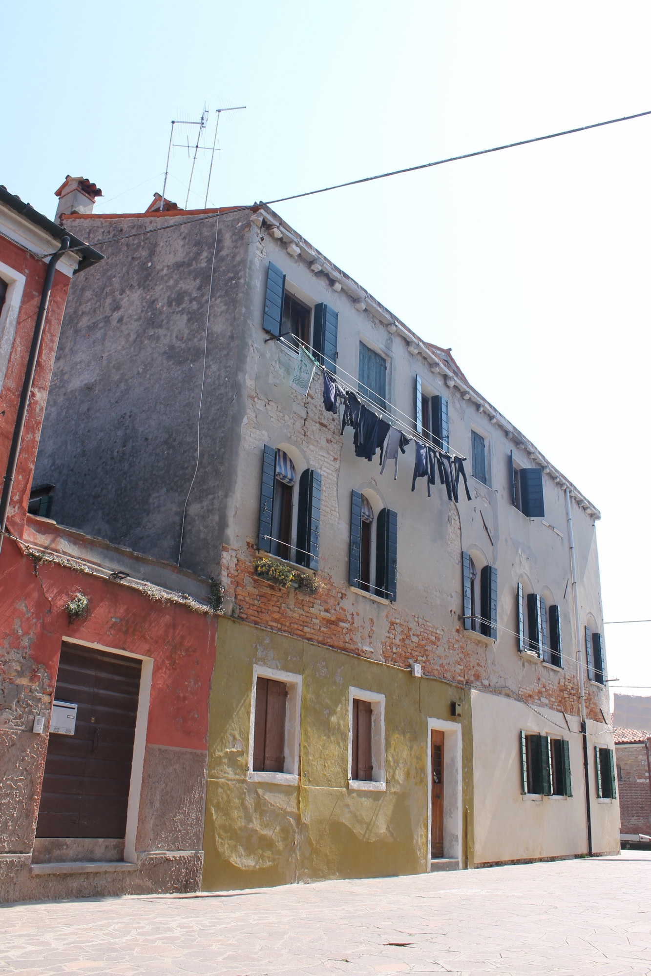 casa ad appartamenti, residenziale