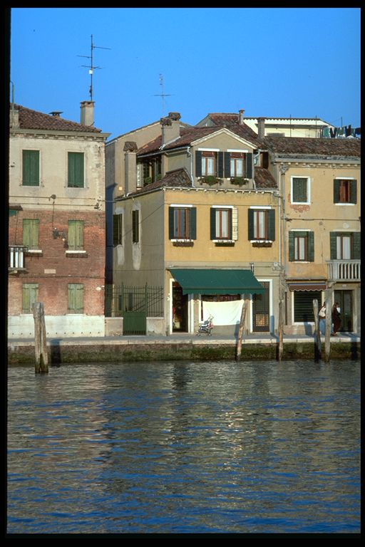 casa, in linea