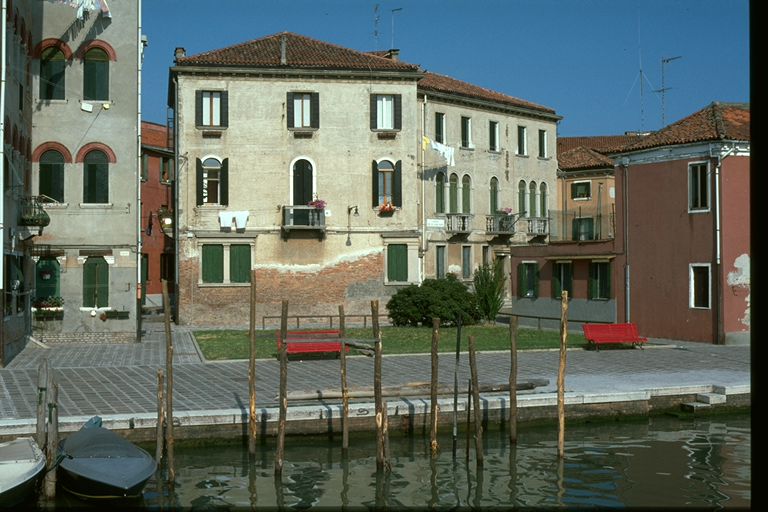 con cortile