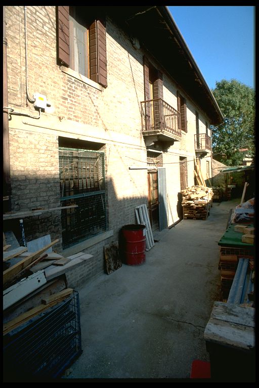con cortile