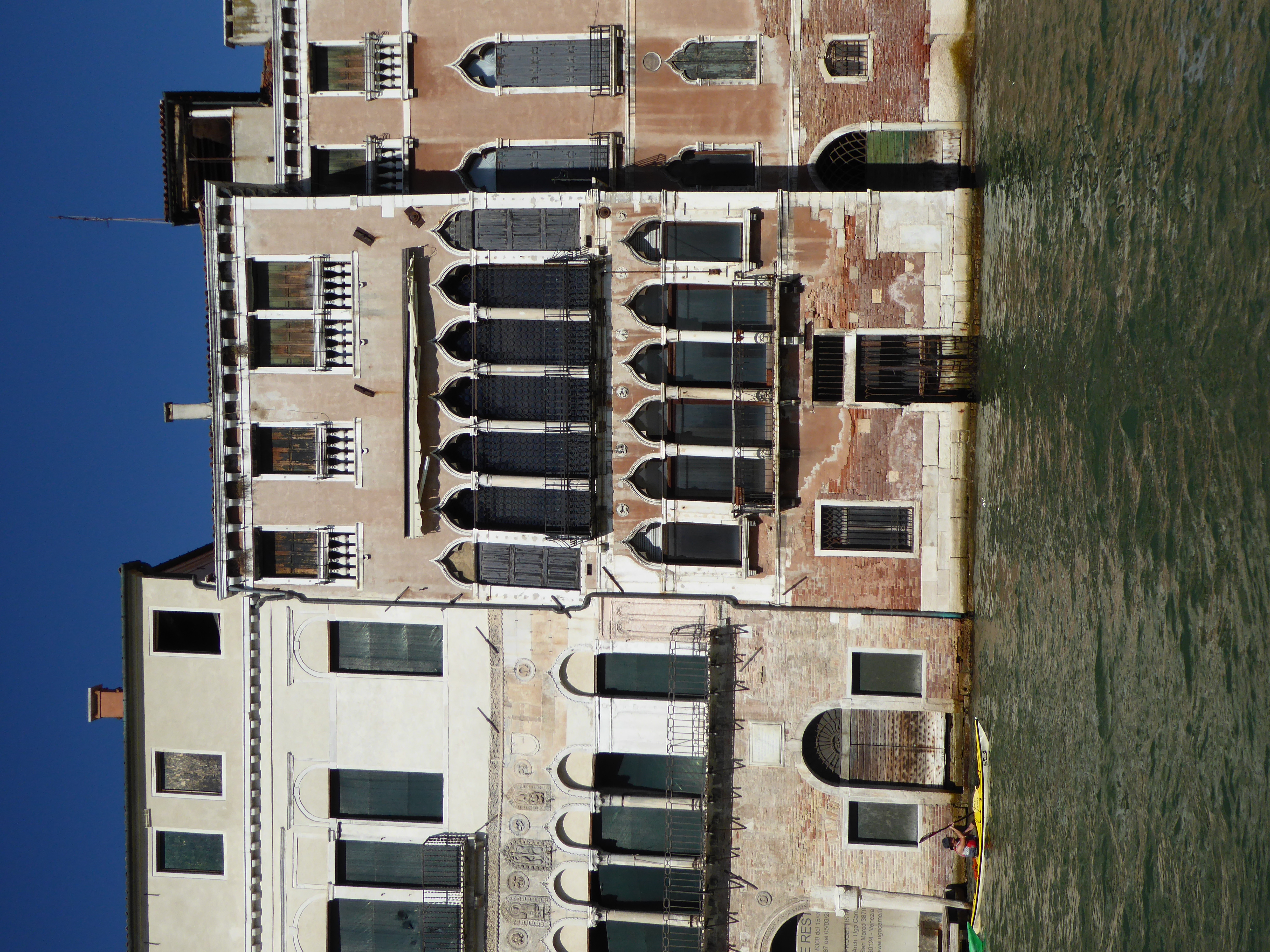 palazzetto