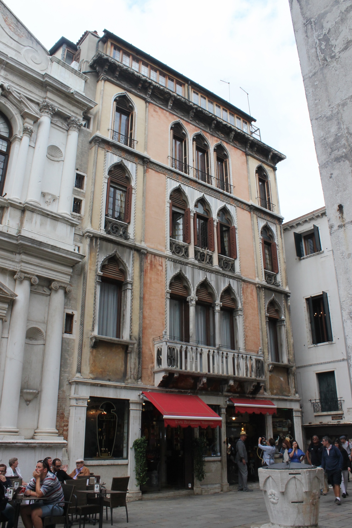 palazzetto