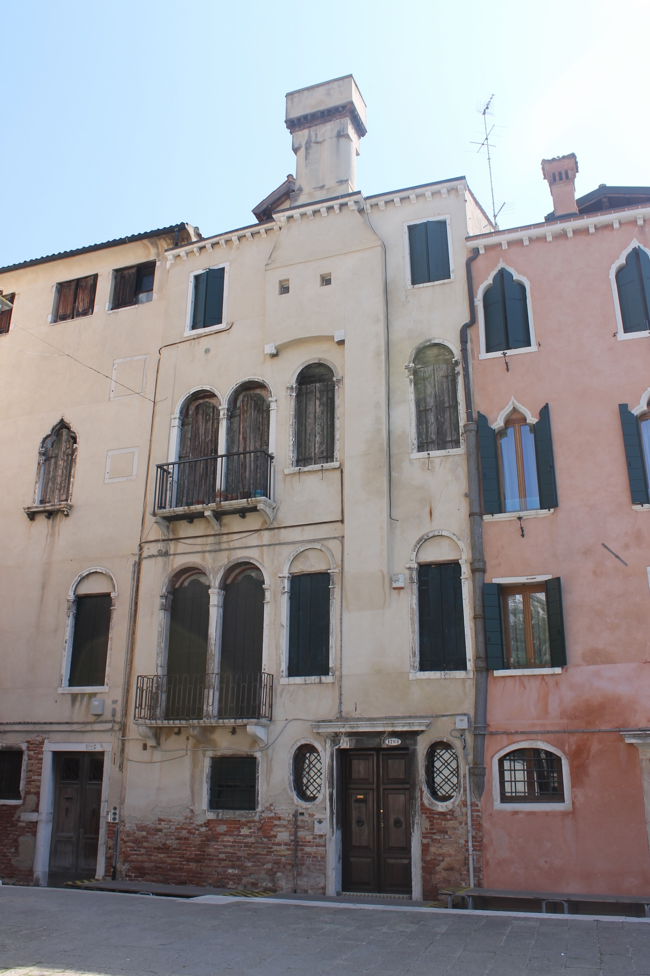 palazzetto, privato