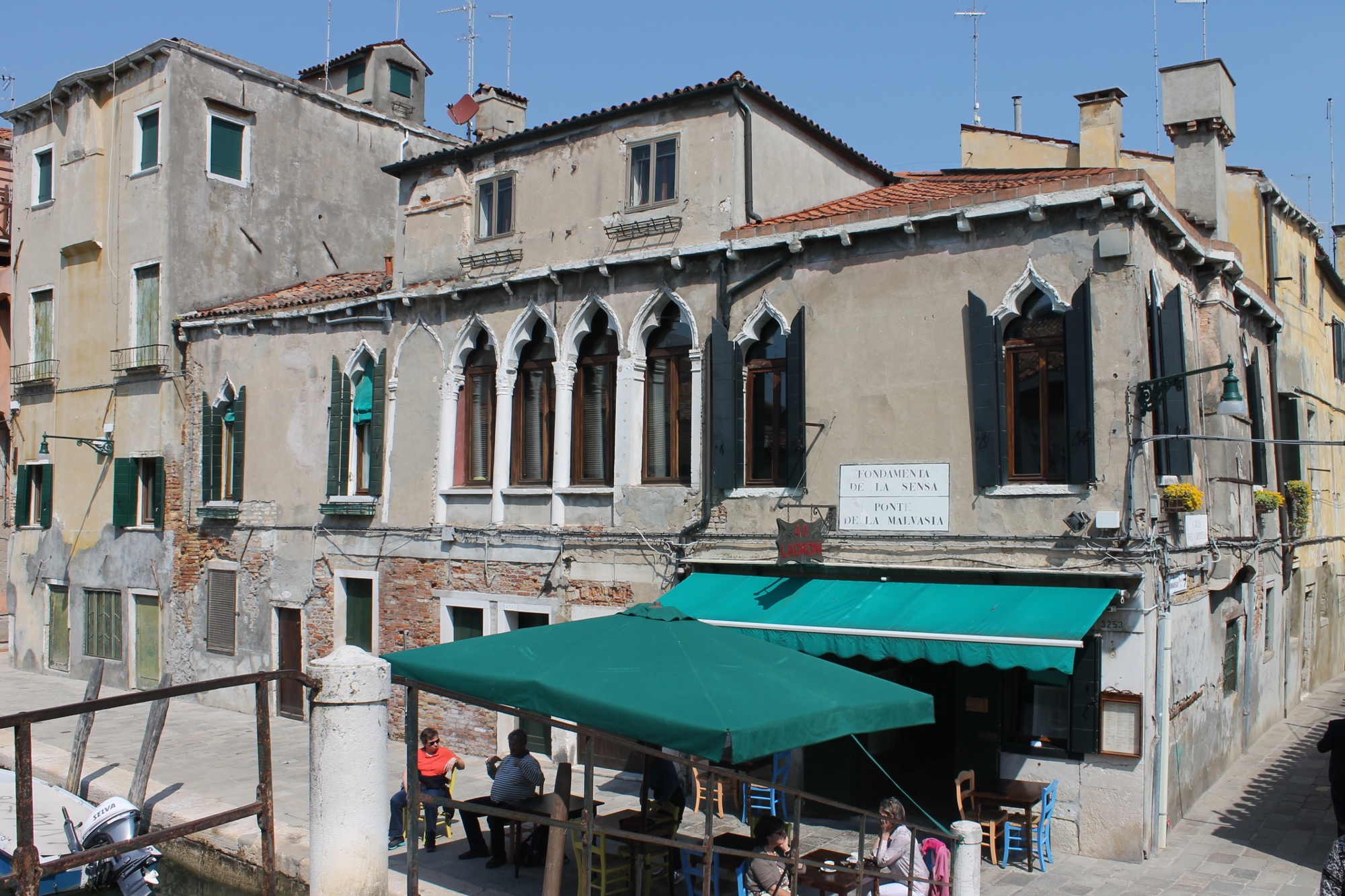 palazzetto, privato