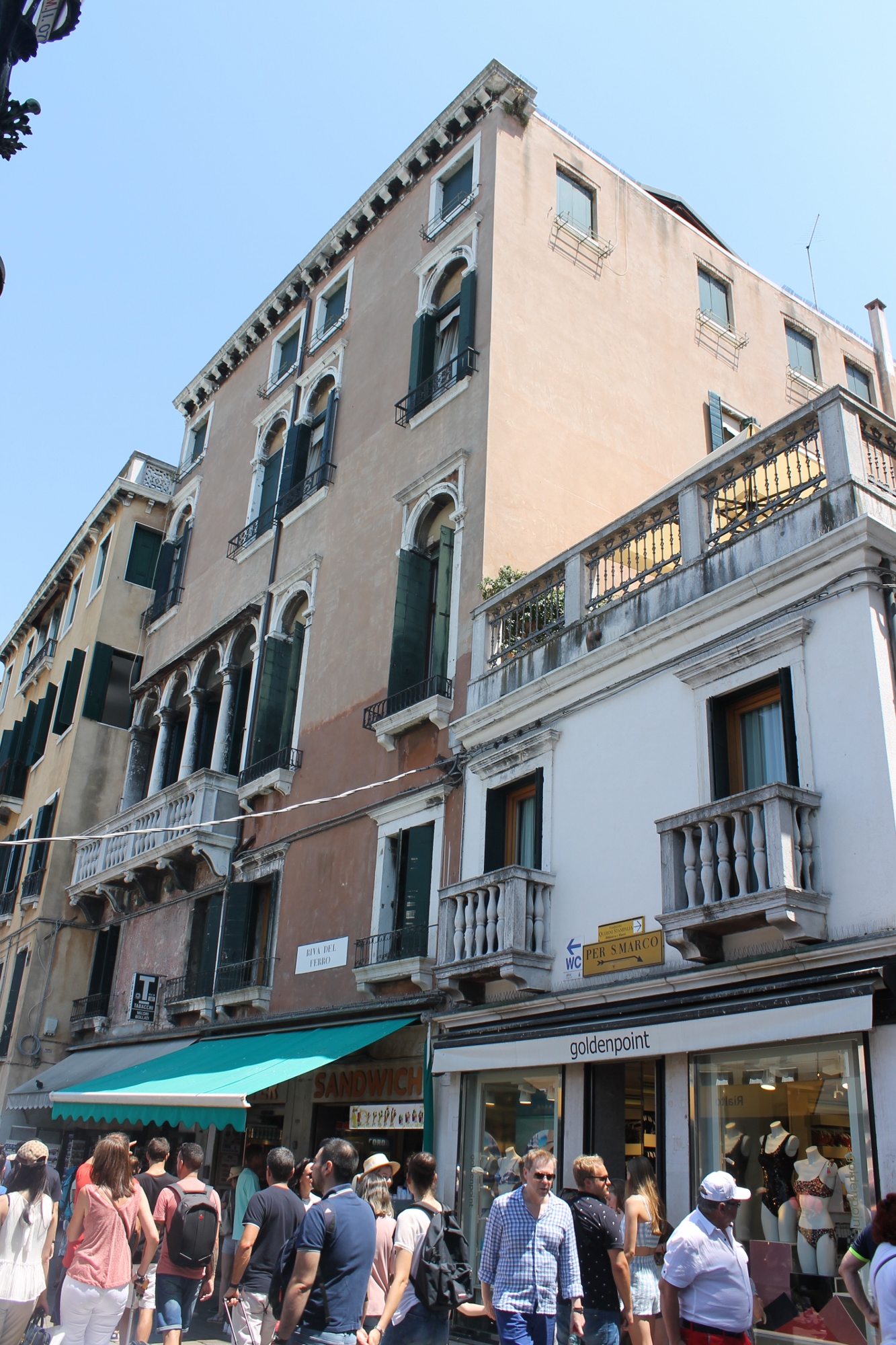palazzo