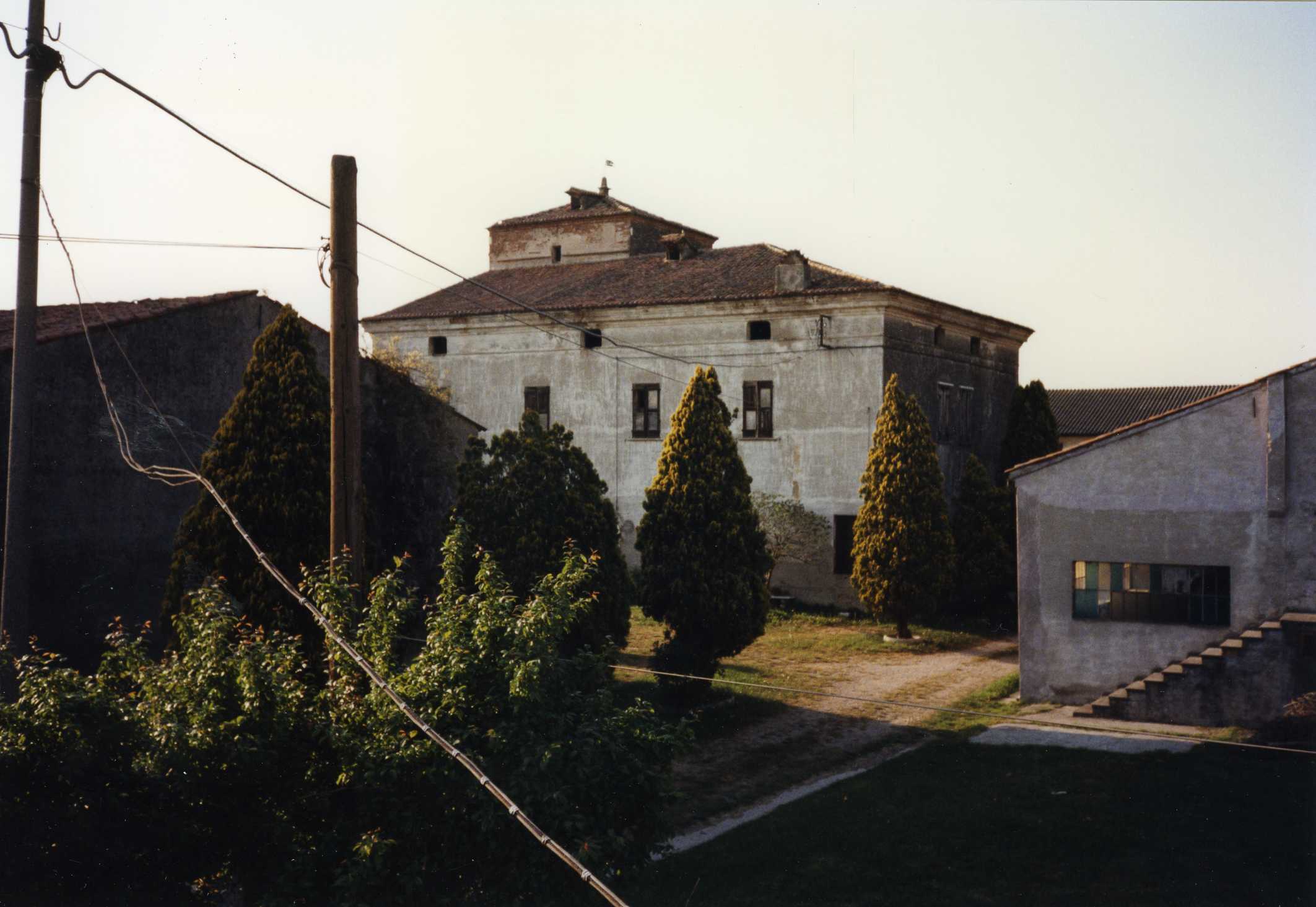 Corte Carminati al Castello