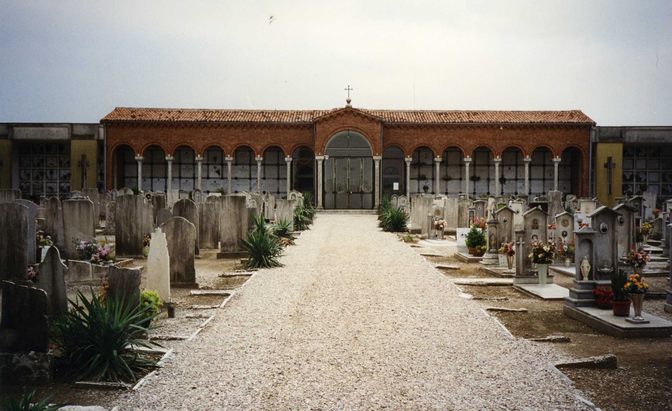 cimitero, comunale