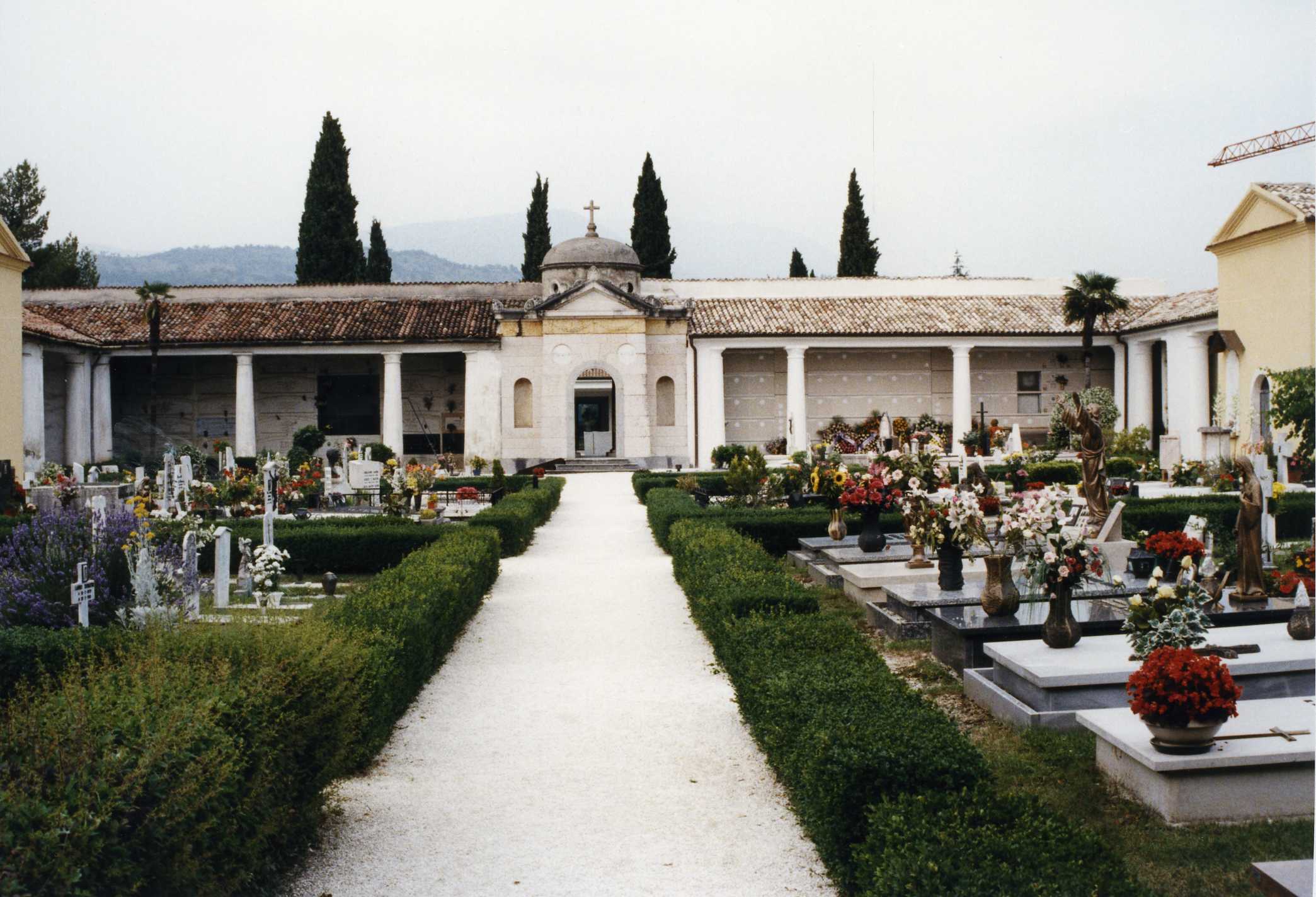 Cimitero di Garda