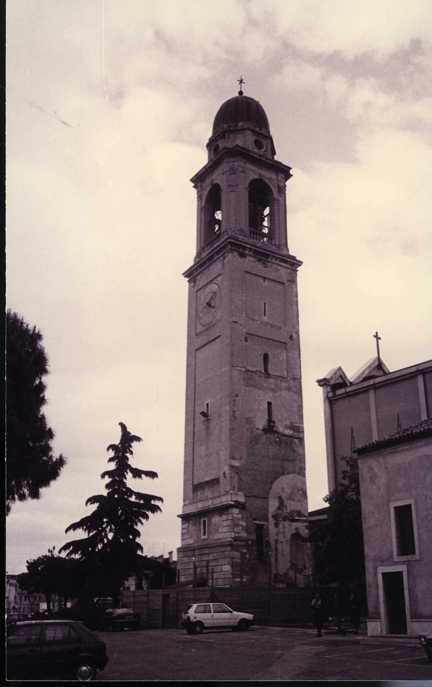 Campanile della chiesa di S. Martino di Tours