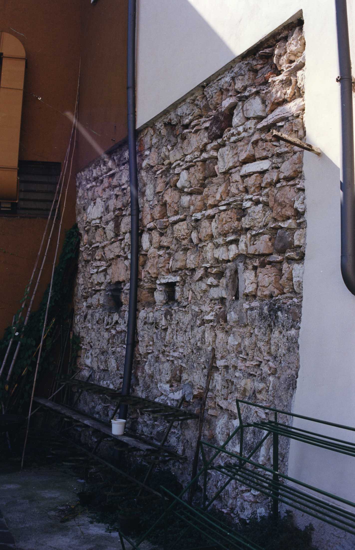Castello scaligero/Torri/Cinta muraria