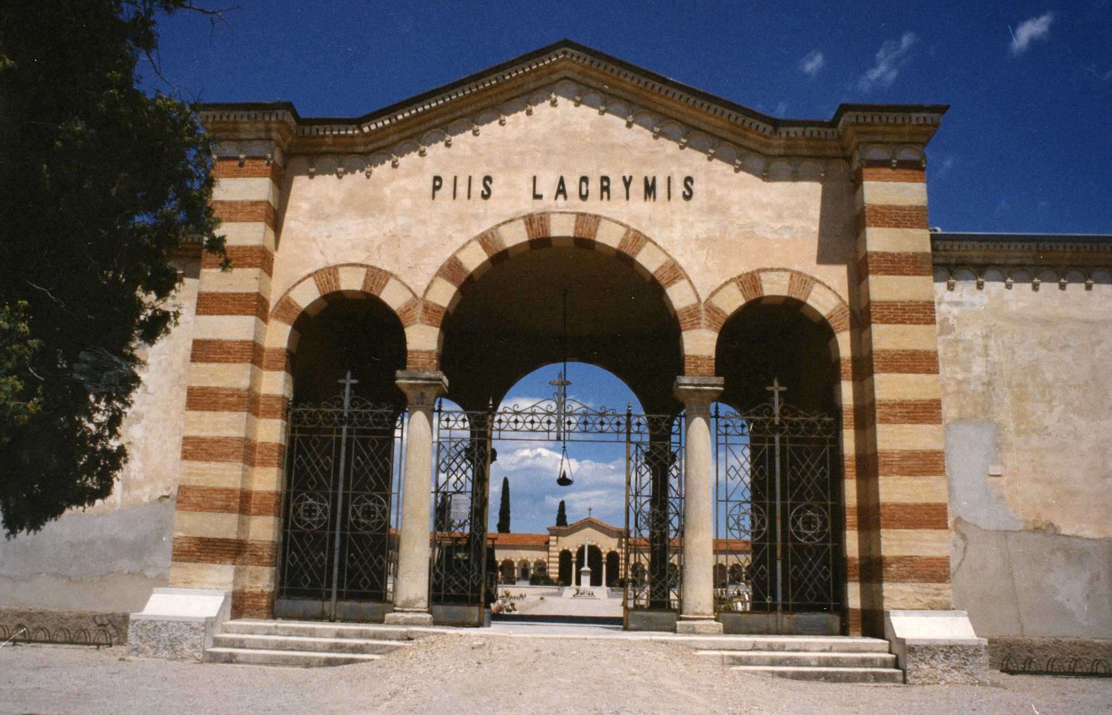 Cimitero di Valeggio sul Mincio