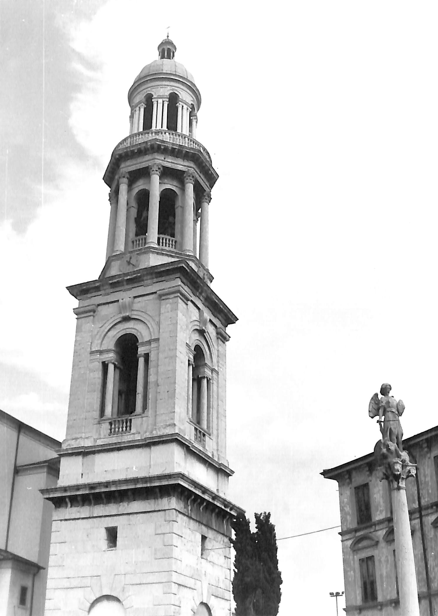 Campanile della chiesa di S. Michele Arcangelo